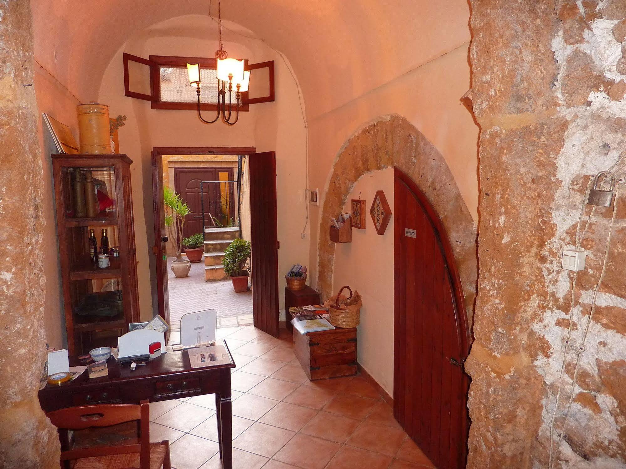 Corte Dei Greci Bed & Breakfast Agrigento Ngoại thất bức ảnh